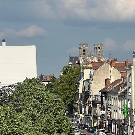 Reims Voyage Appartement Buitenkant foto