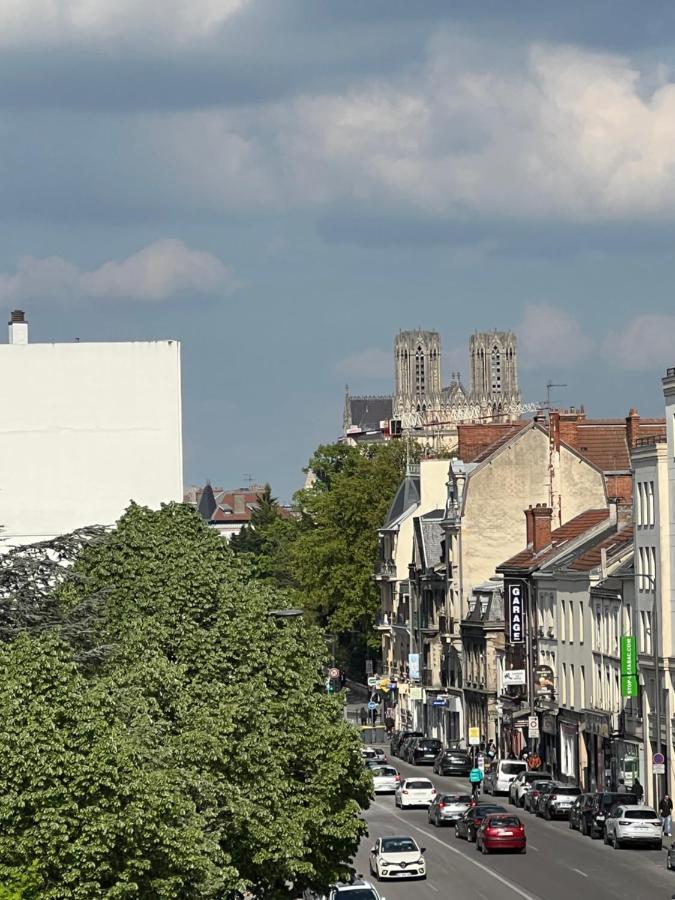 Reims Voyage Appartement Buitenkant foto